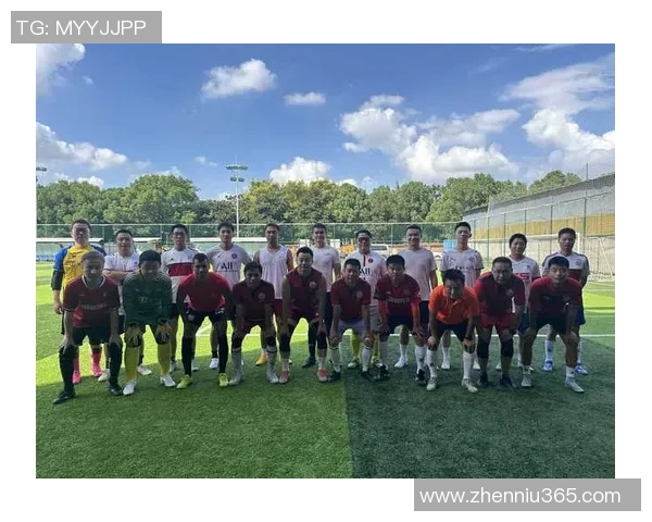 武汉足球队在大师赛中的默契配合与战术分析展现出团队实力与潜力 武汉足球队在大师赛中的默契配合与战术分析展现出团队实力与潜力